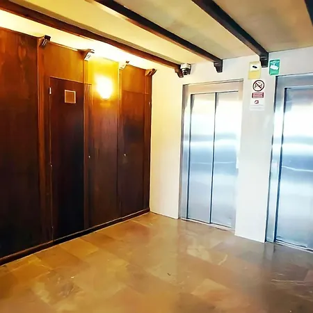 Con Garaje Opcional En Edificio Montblanc Apartment *